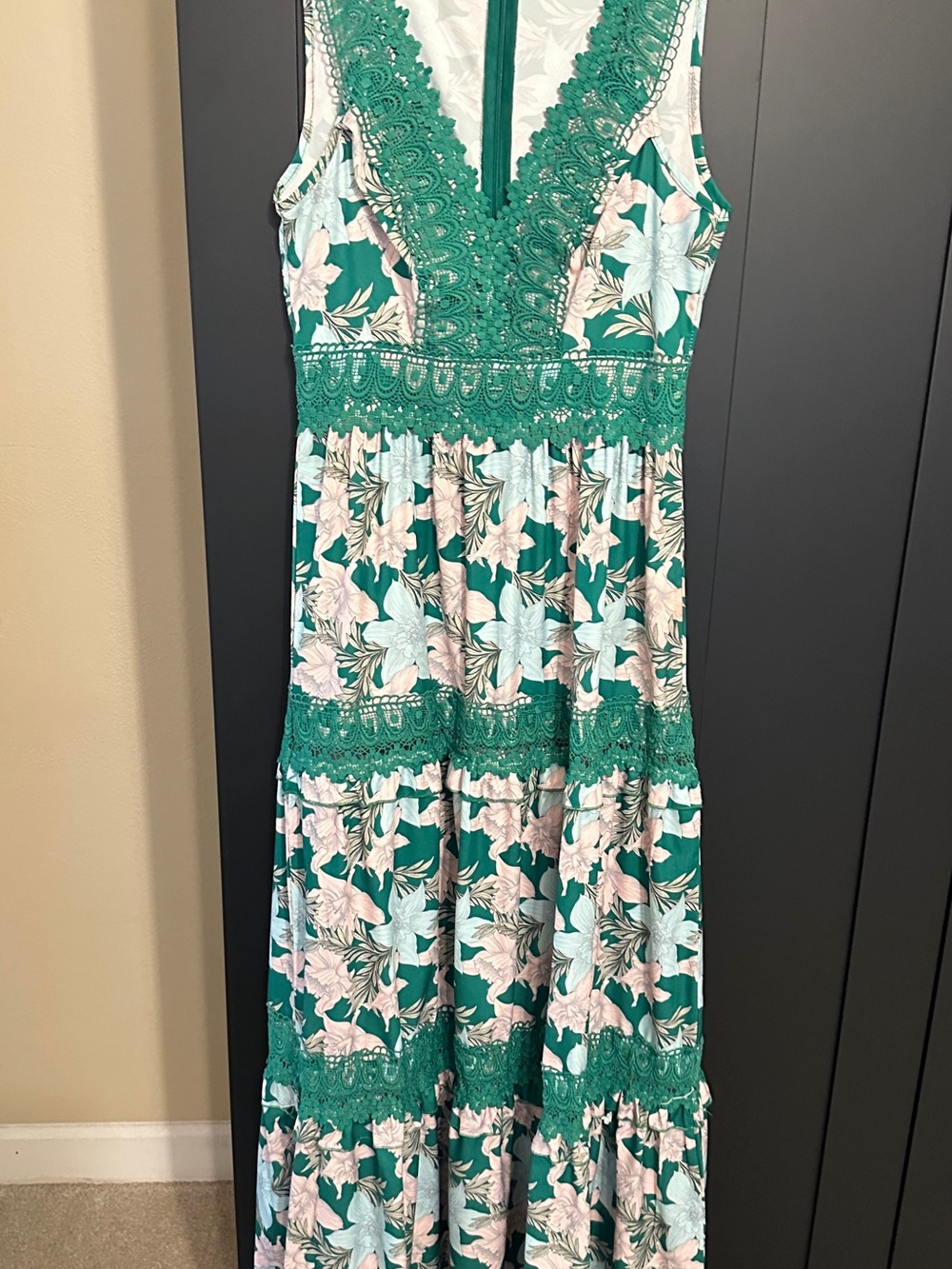 Vintage Green Floral Lace-Trim Maxi Dress